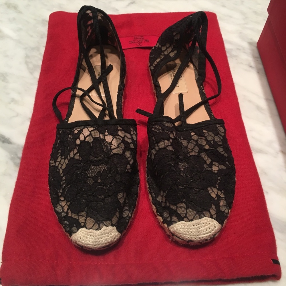 Black lace Valentino  wraparound espadrille  38